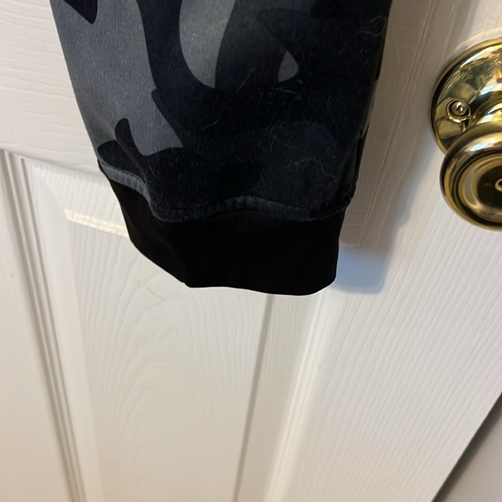 Sweatpants - Picture 7 of 8